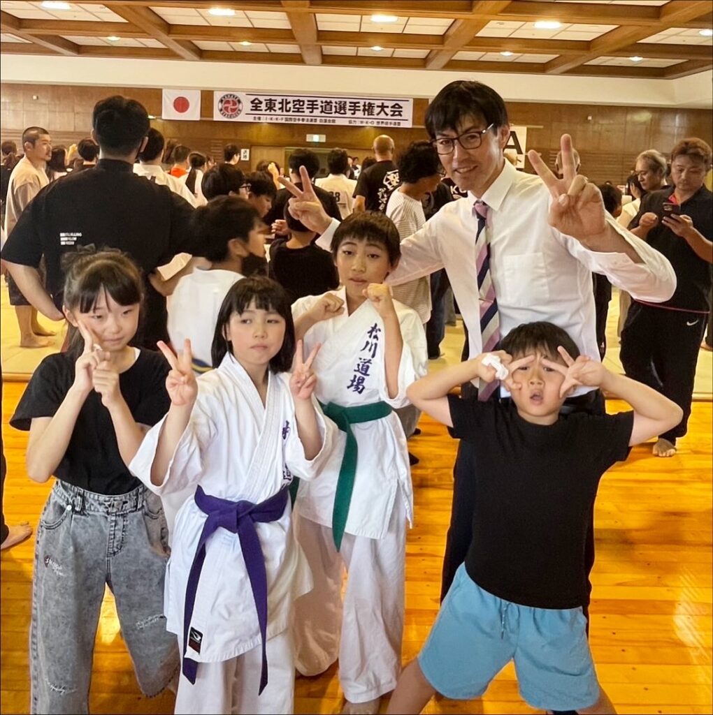 様々な立場での涙。