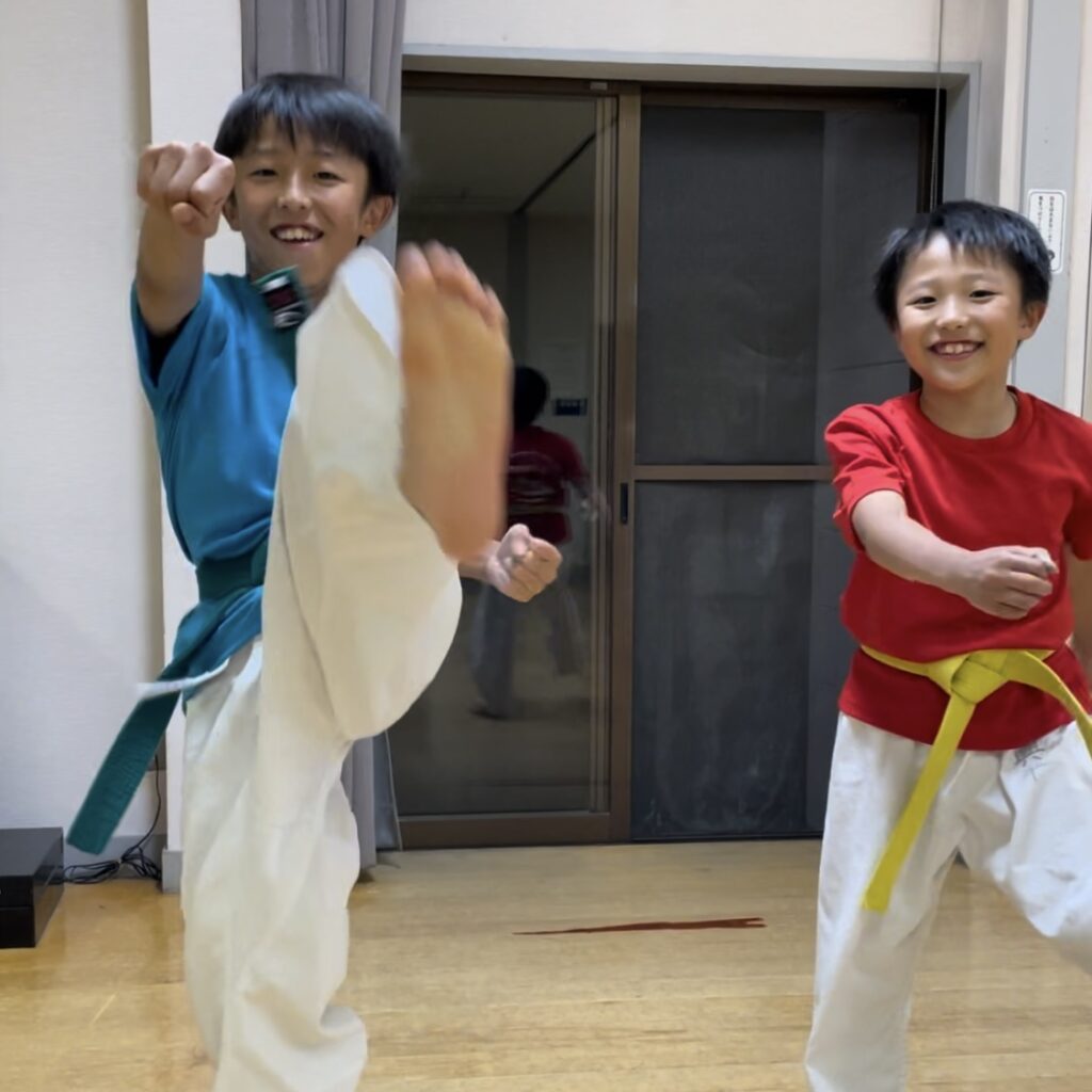 伸縮と捻転 伸縮と捻転
